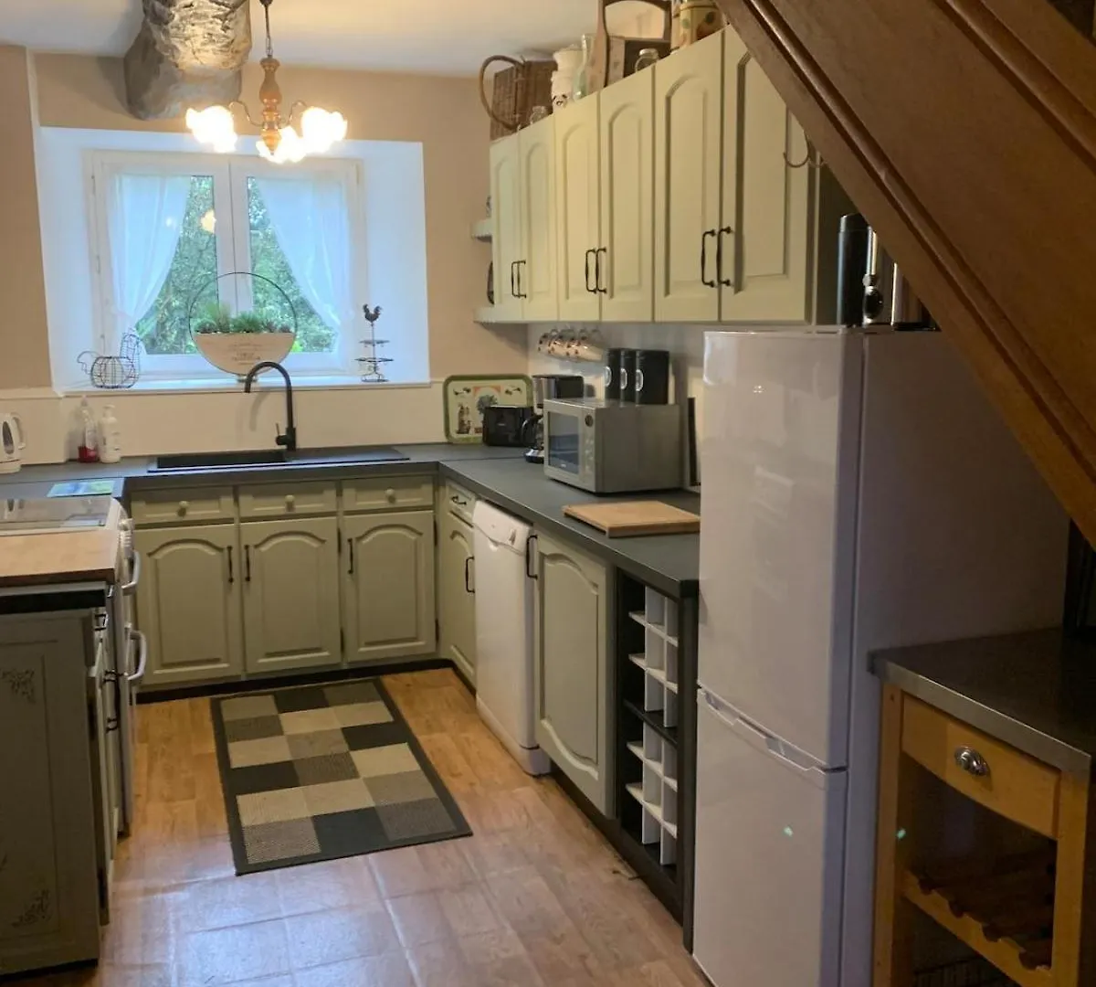 公寓 Brittany Countryside Retreat 3 Bedrooms Sleeps 6 Pet Friendly Heated Swimming Pool Free Wifi Plouguenast-Langast