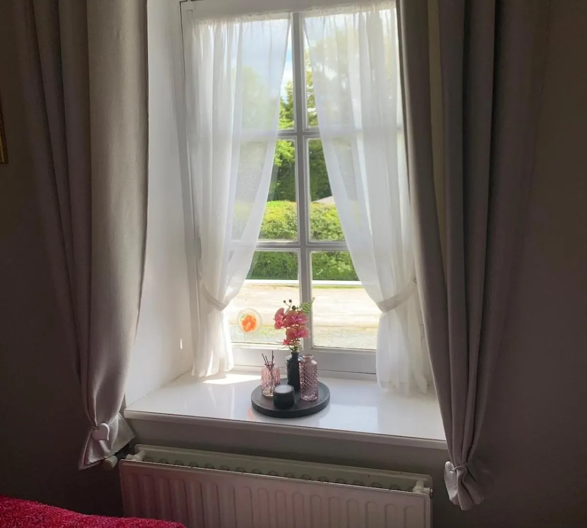 公寓 Brittany Countryside Retreat 3 Bedrooms Sleeps 6 Pet Friendly Heated Swimming Pool Free Wifi Plouguenast-Langast 法国