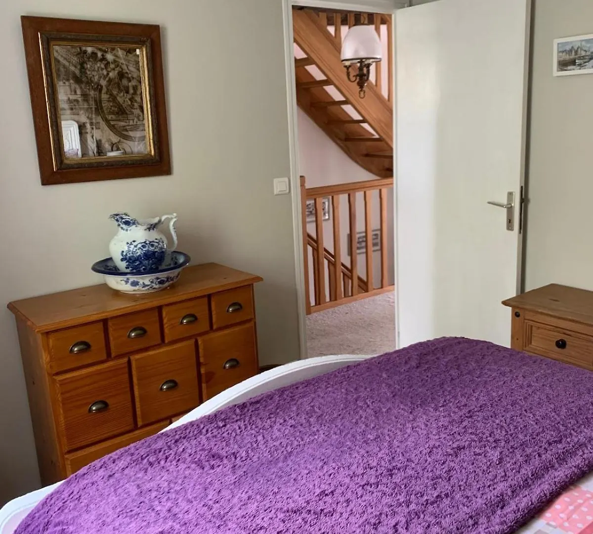 Brittany Countryside Retreat 3 Bedrooms Sleeps 6 Pet Friendly Heated Swimming Pool Free Wifi Plouguenast-Langast